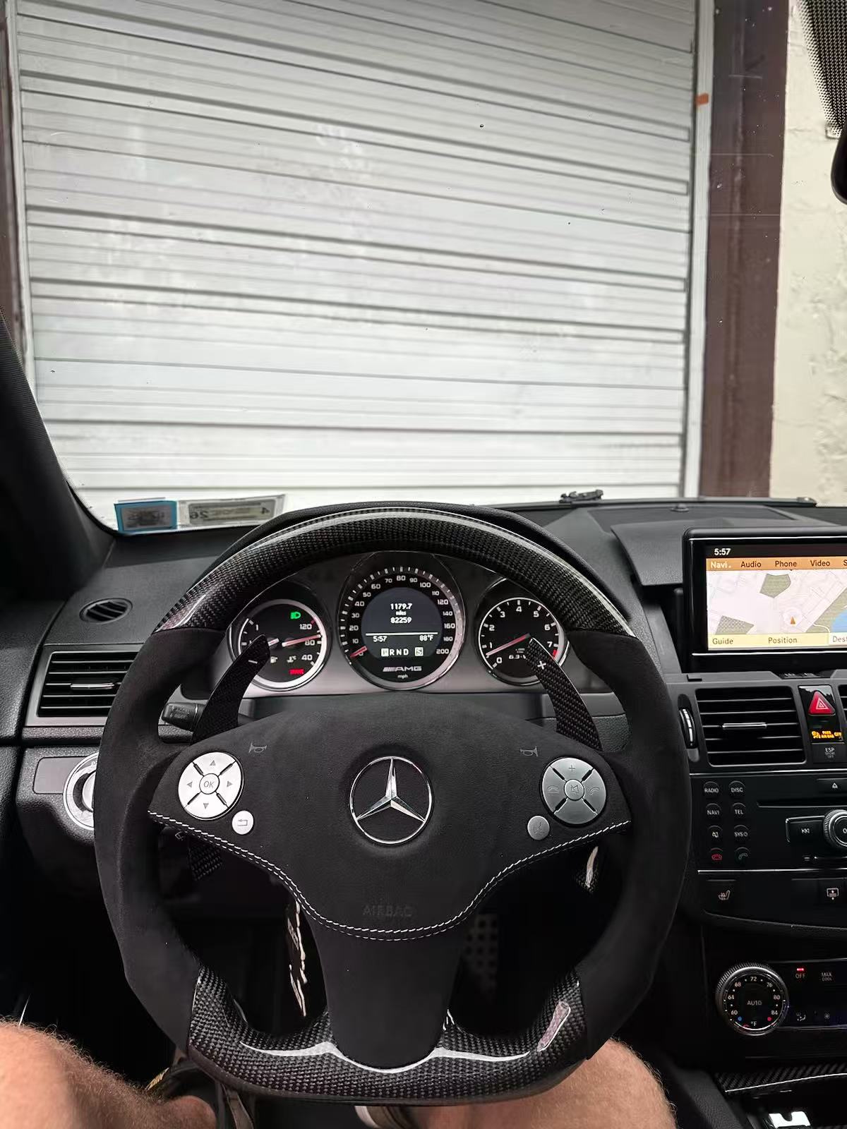 Mercedes Benz